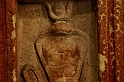 Stele a bassorilievo con Iside da un lato e Serapide dall'altro_02
